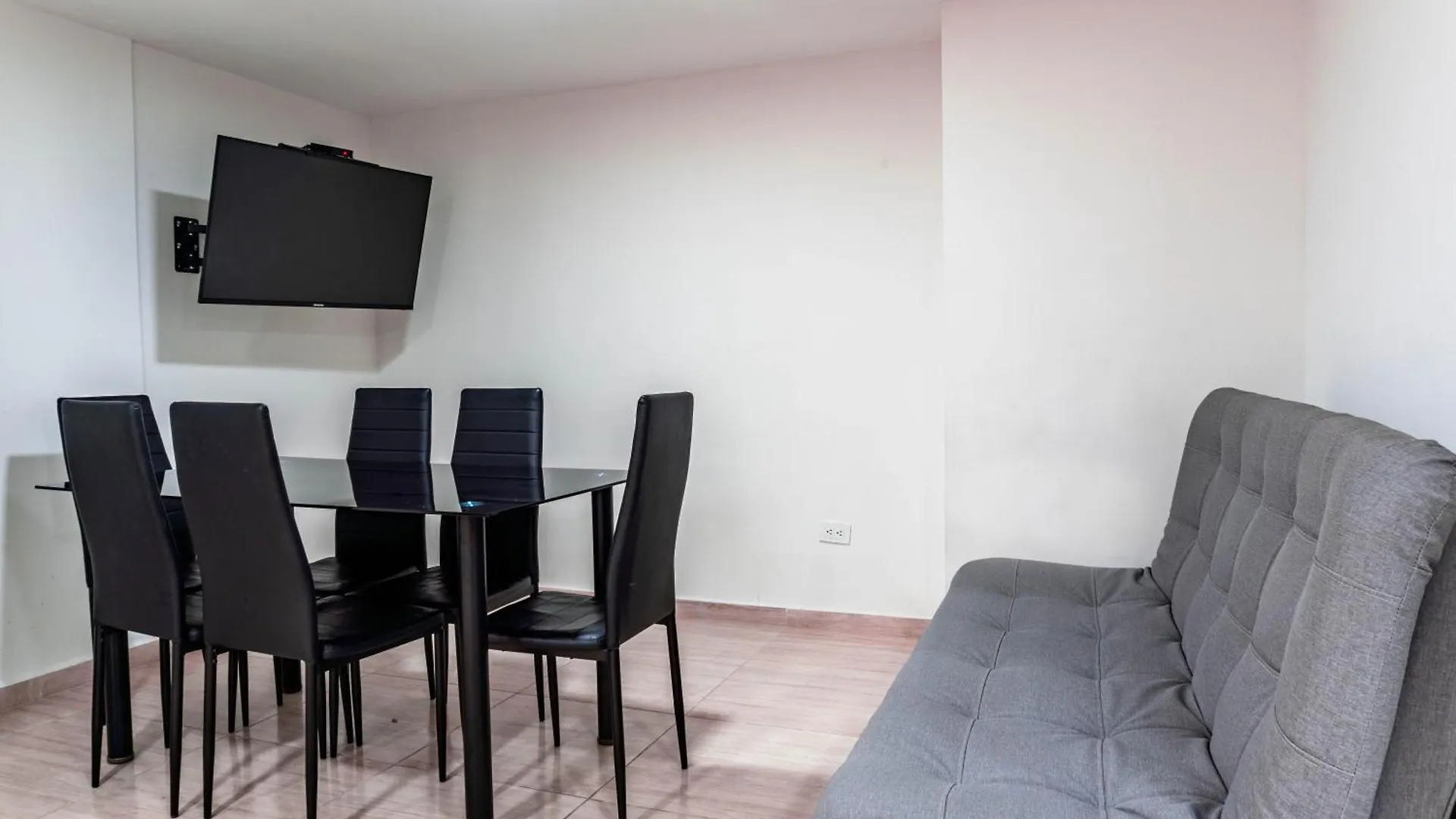 Apartamentos San Javier メデジン 0*,  コロンビア